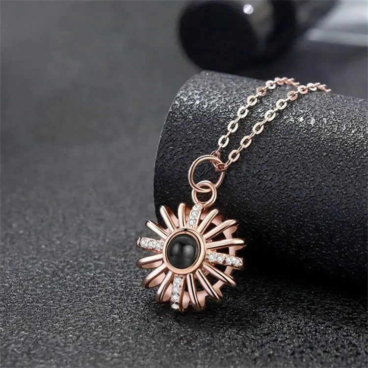 925 Silver Round Hollow Projection Necklace - Blade & Thread