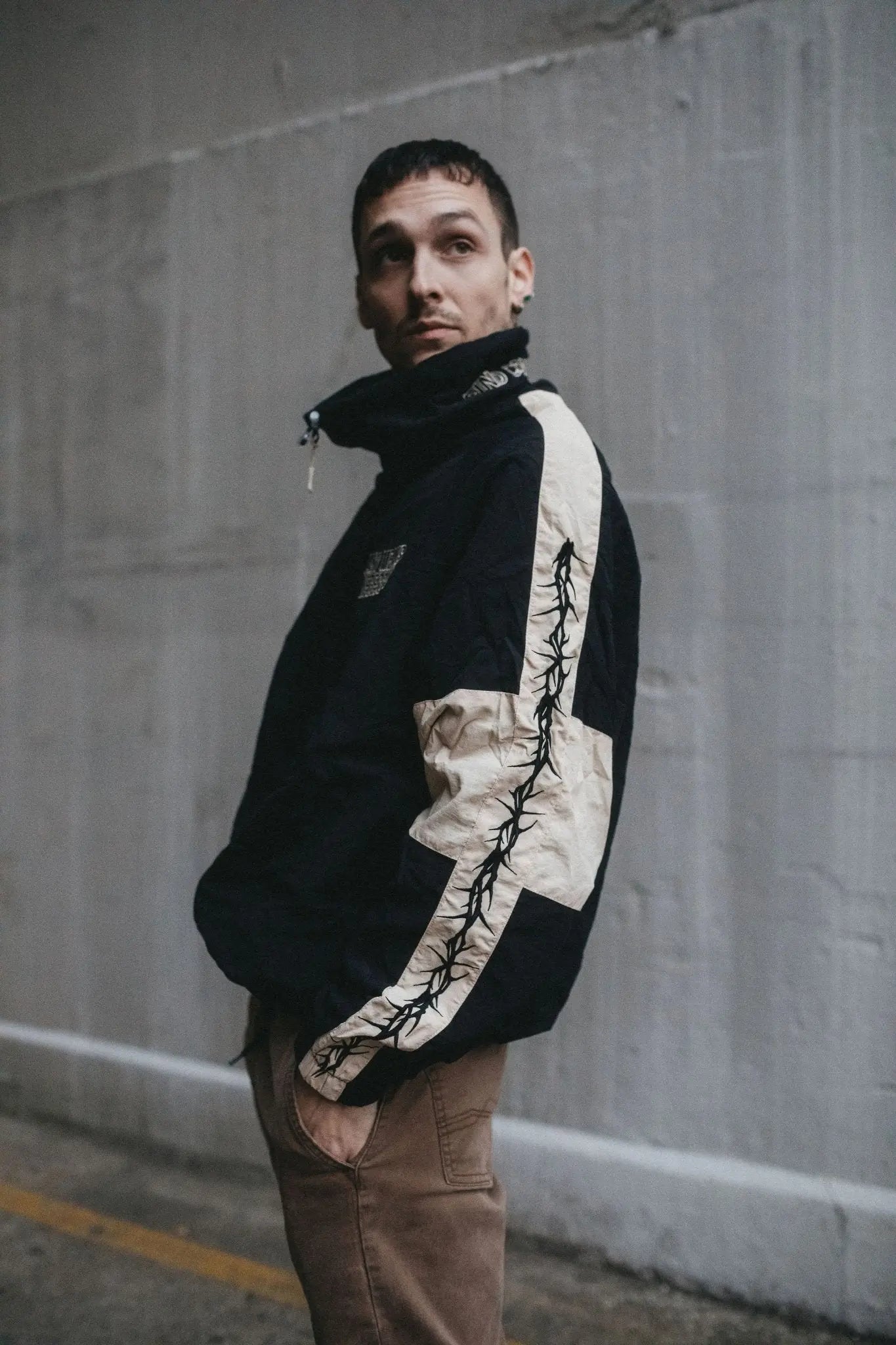 Dust Storm Windbreaker - Blade & Thread