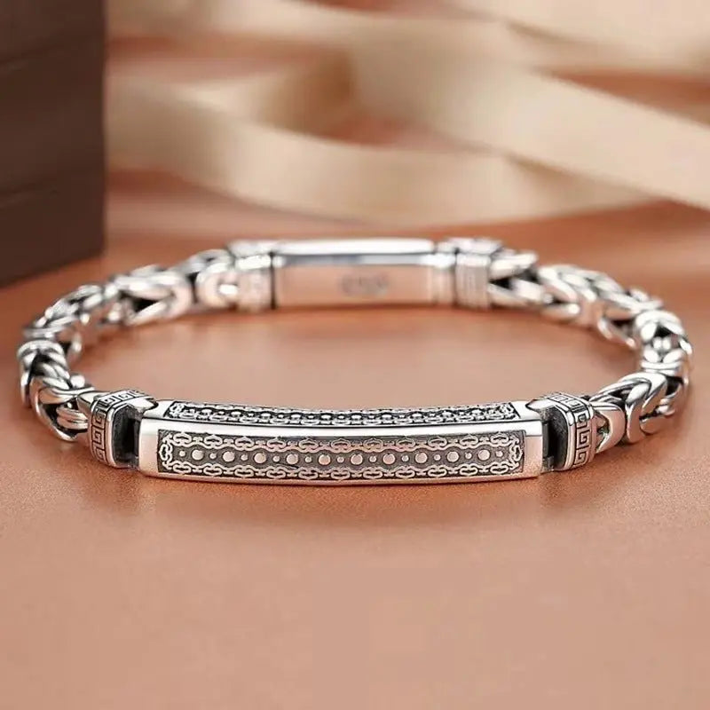 Fashion keel peace pattern braided bracelet - Blade & Thread
