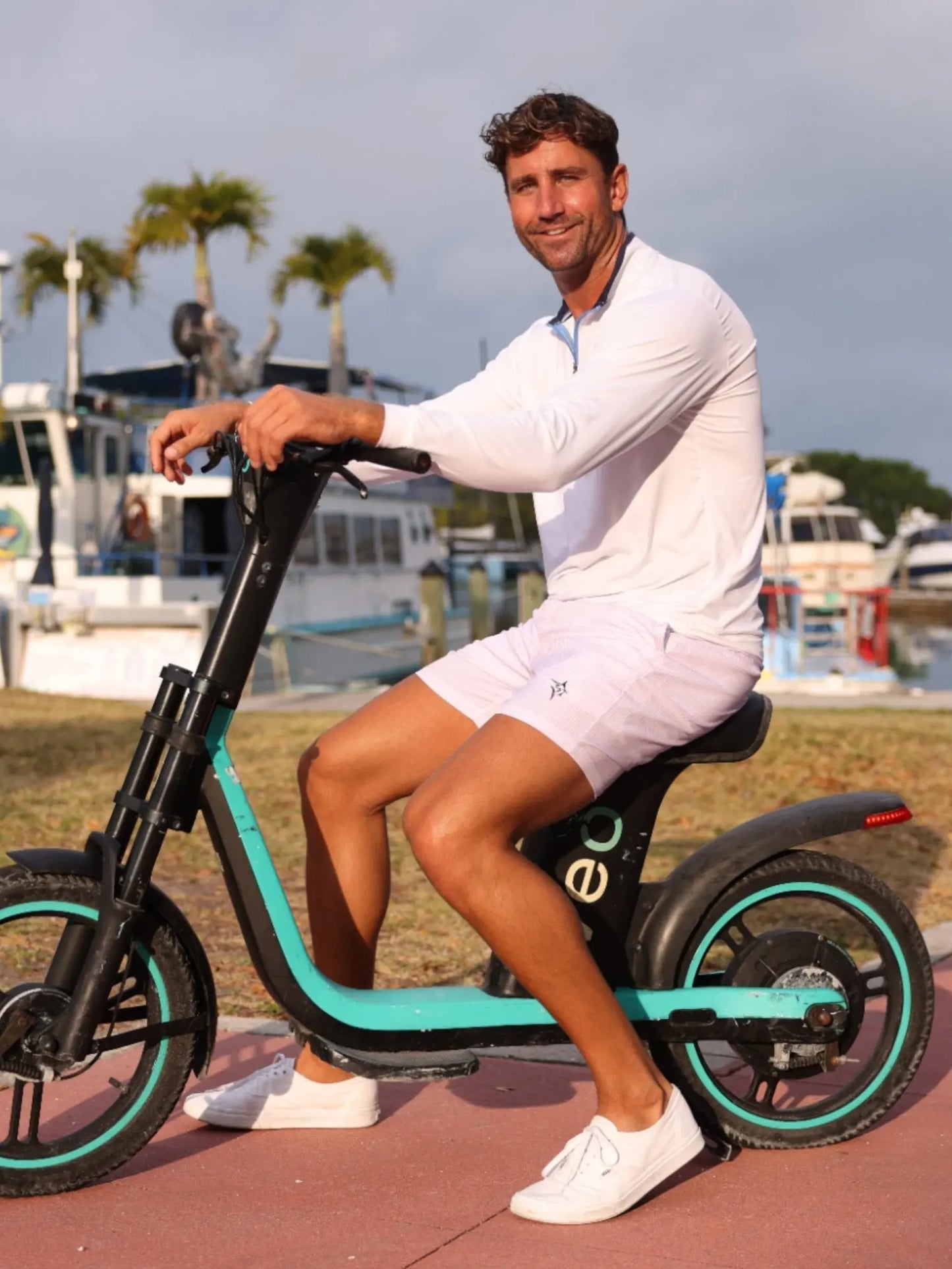 Freeport Short Effortless Performance - Blade & Thread
