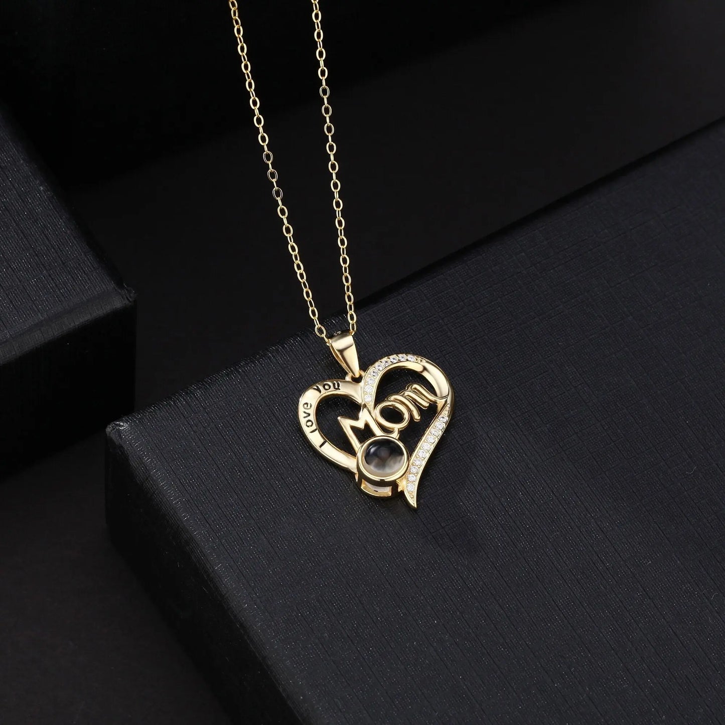 Love projection necklace with customizable photos Pendant Memorial Gift Anniversary gift - Blade & Thread