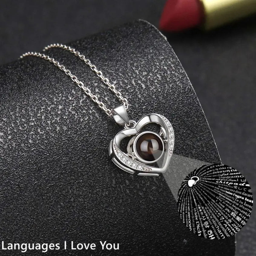 Personalized Heart Picture Necklace for Women Projection Pendant Photo Necklace - Blade & Thread