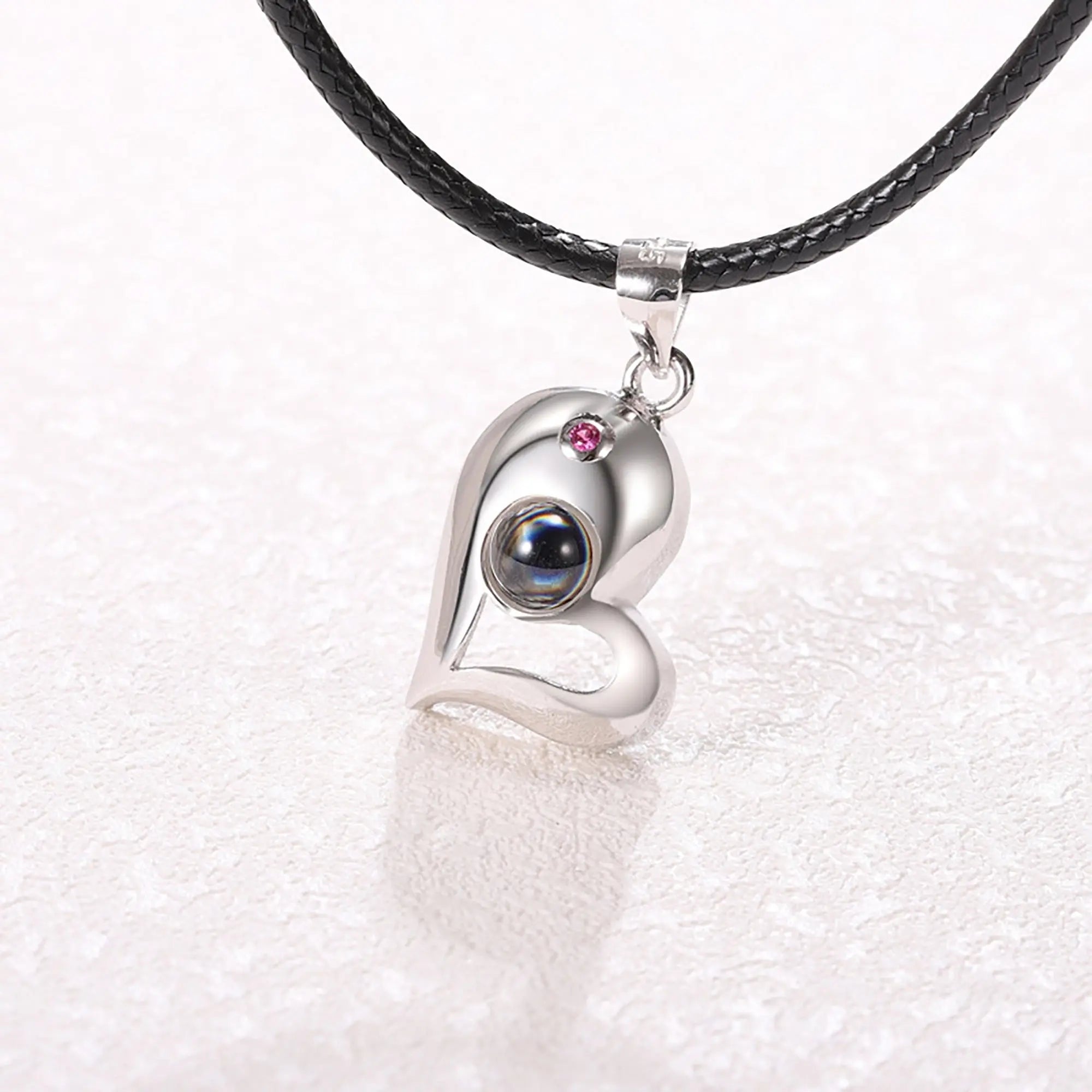 1 Pair Name Couple Heart Shape 100 Languages I Love You Projection Pendant Necklace nowadaysfashion