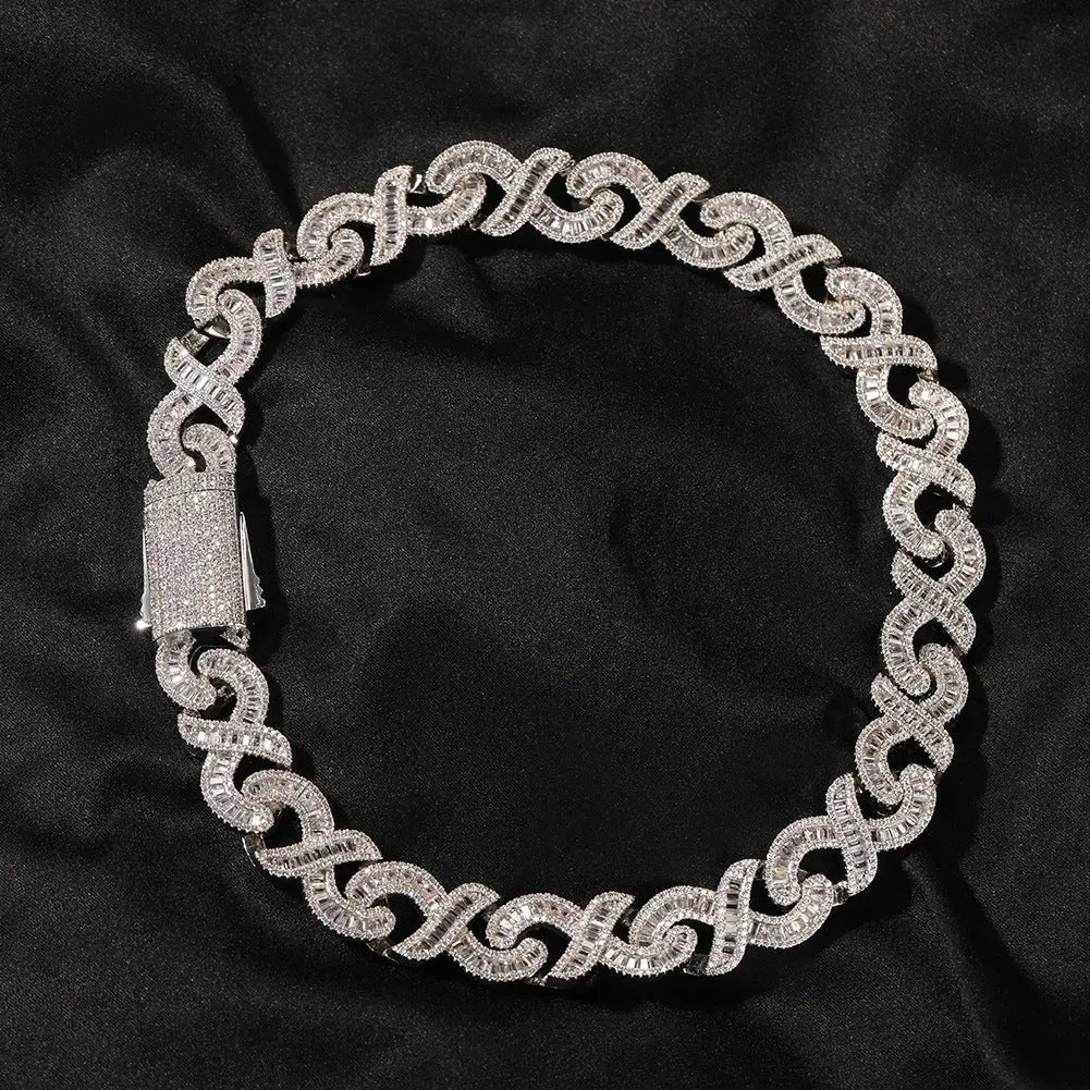 15mm Diamond Geometric Infinity Cuban Chain - Blade & Thread