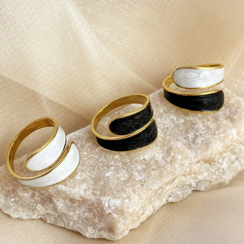 18k gold drop retro open ring - Blade & Thread