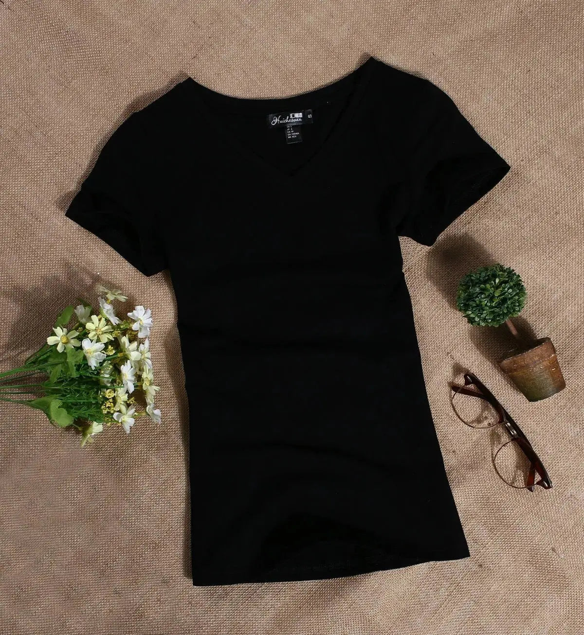 2022 Women's T Shirt Women Short Sleeved Slim Solid Color Womens Simple Tee T-Shirt - Blade & Thread