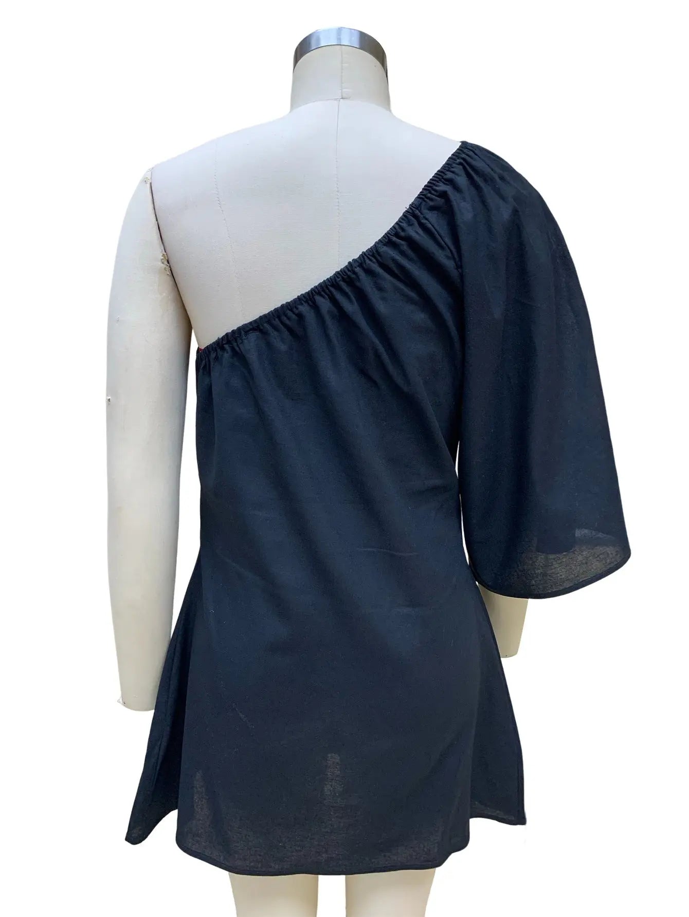 2023 Loose Slim Slanted Shoulder Short Dress nowadaysfashion