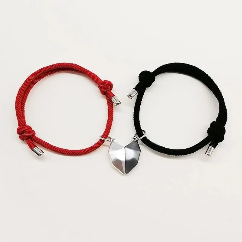 2Pcs Fashion Lovers Matching Friendship Heart Bracelet - Blade & Thread