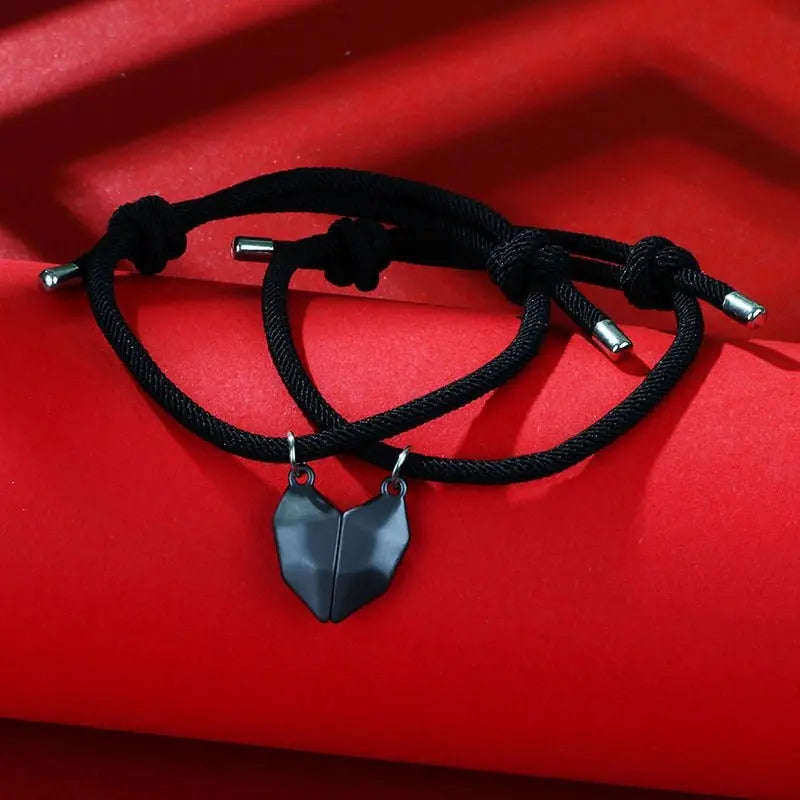 2Pcs Fashion Lovers Matching Friendship Heart Bracelet - Blade & Thread