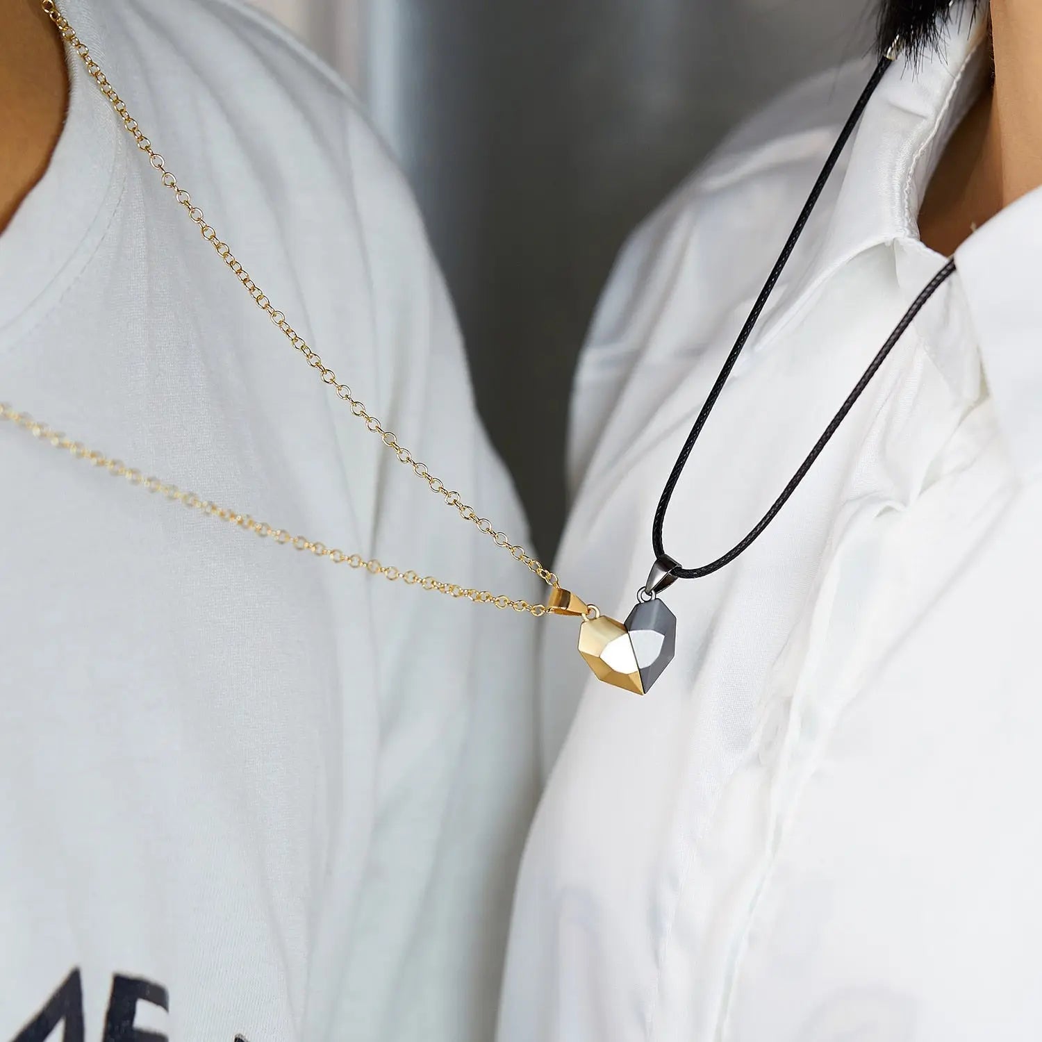 2Pcs Punk Heart Pendant Couple Necklace Lover Distance Faceted Magnetic Necklace nowadaysfashion