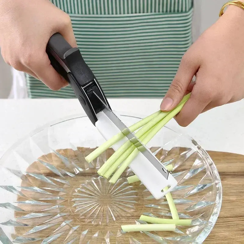 Slim Stainless Steel Kitchen Food Cutter Scissors With Integrated Cutting Board Blade & Thread