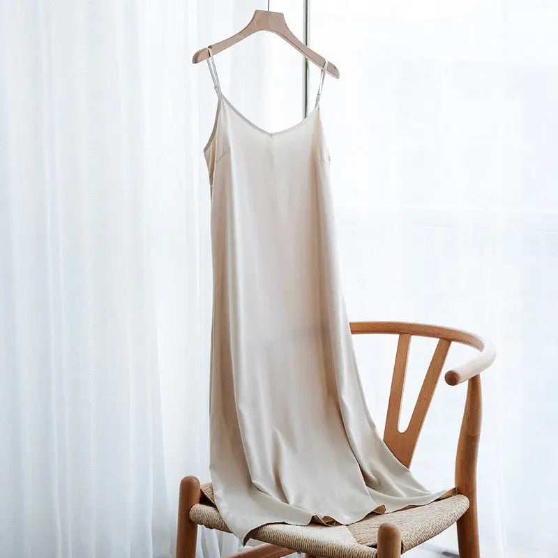 Women'S Dress Summer Spaghetti Satin Long Party Dresses For New Year 2022 Midi Robe Plus Size nowadaysfashion