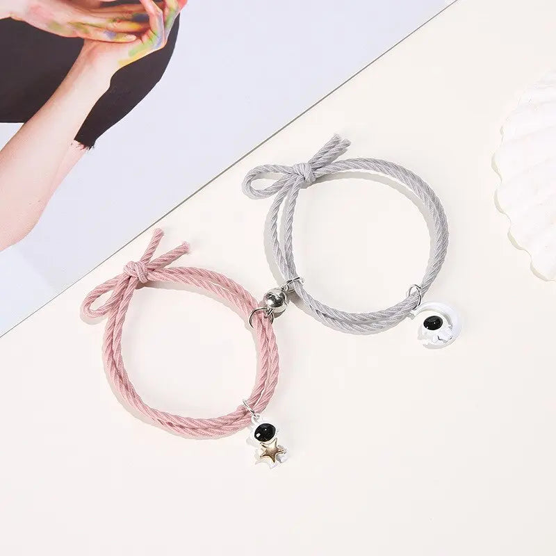 2Pcs/ Set Cartoon Magnetic Couple Bracelets with Moon Robots Pendant nowadaysfashion