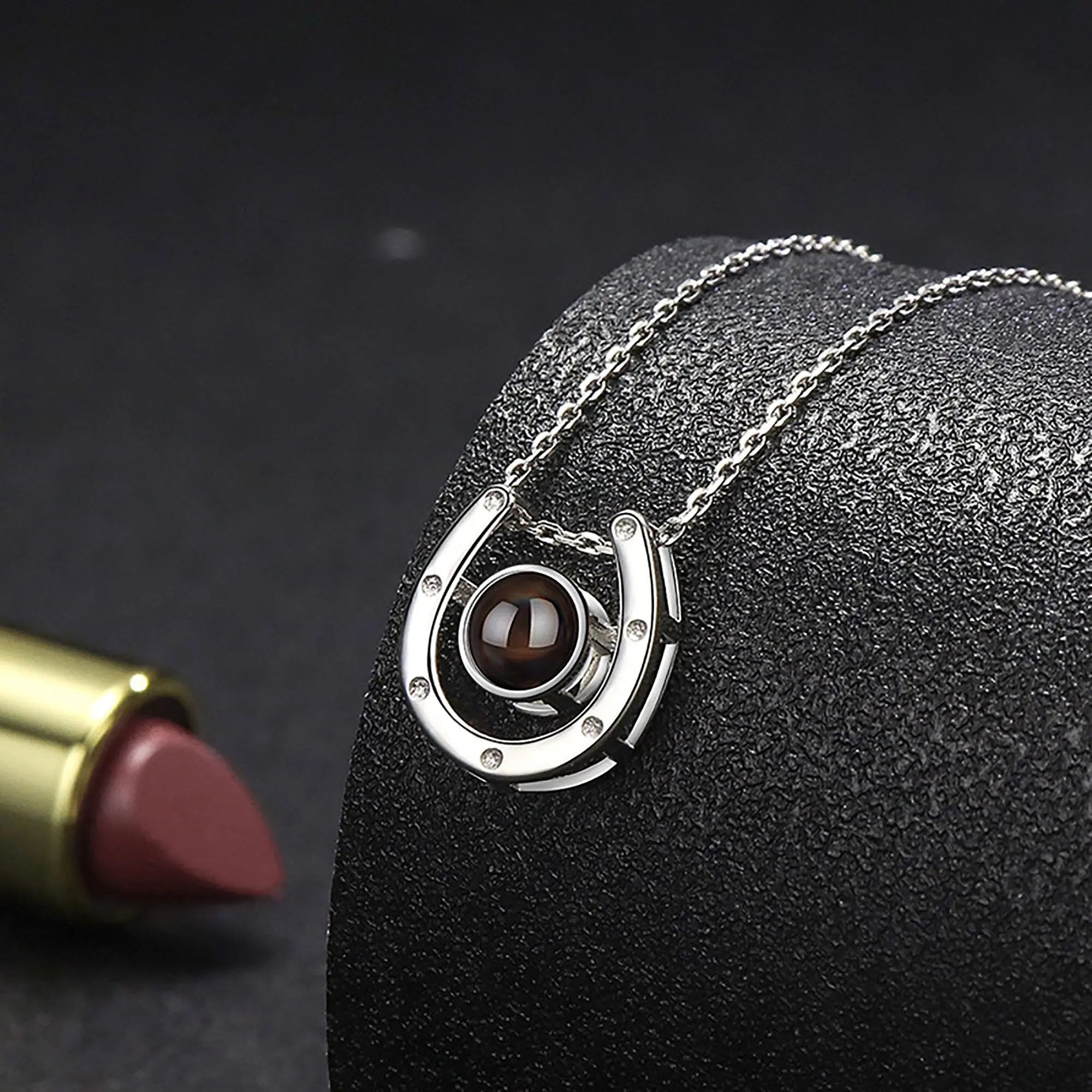 A horseshoe shaped projection necklace with customizable photos Valentine's Day Gift Photo Custom Projection Necklace Simple Hea nowadaysfashion