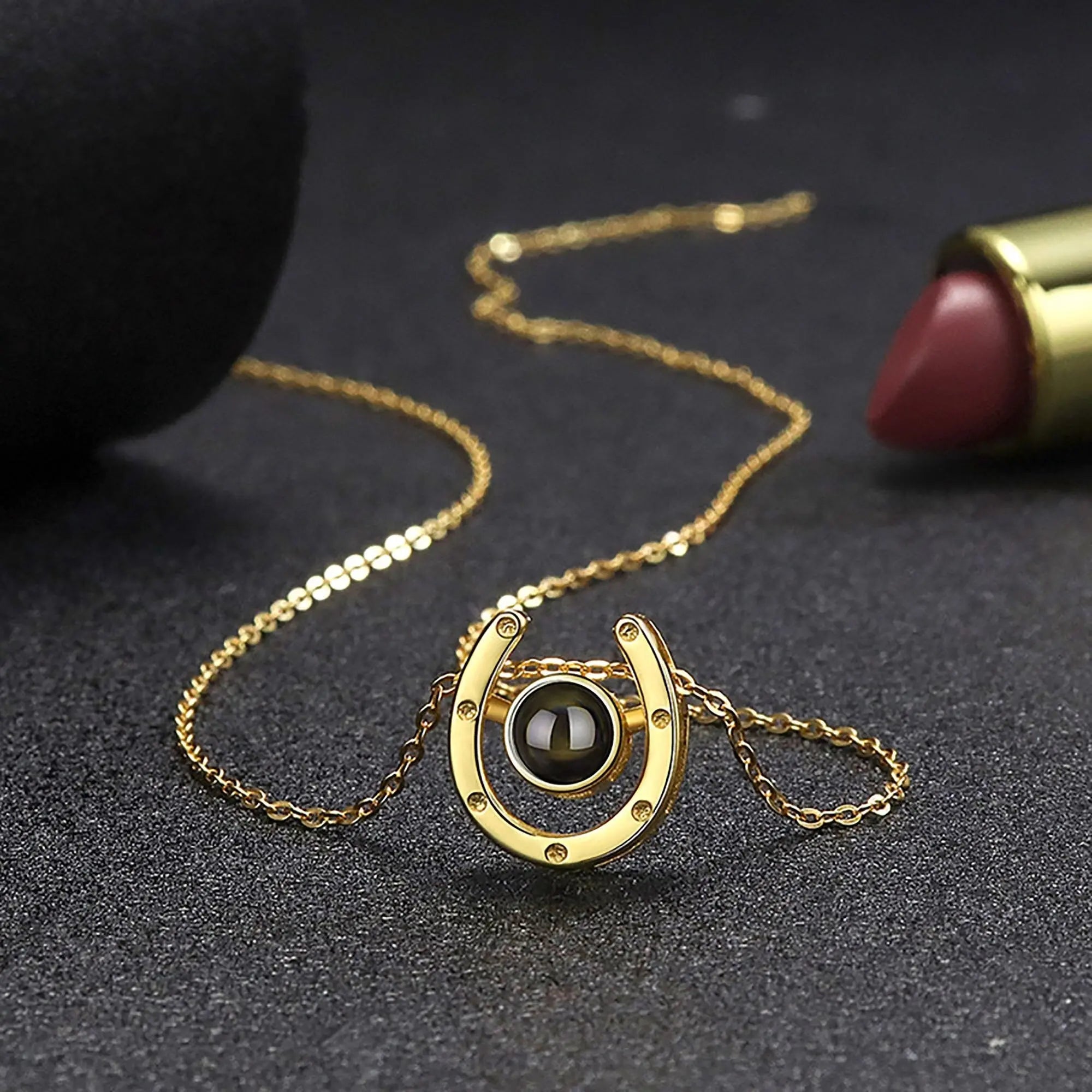 A horseshoe shaped projection necklace with customizable photos Valentine's Day Gift Photo Custom Projection Necklace Simple Hea nowadaysfashion