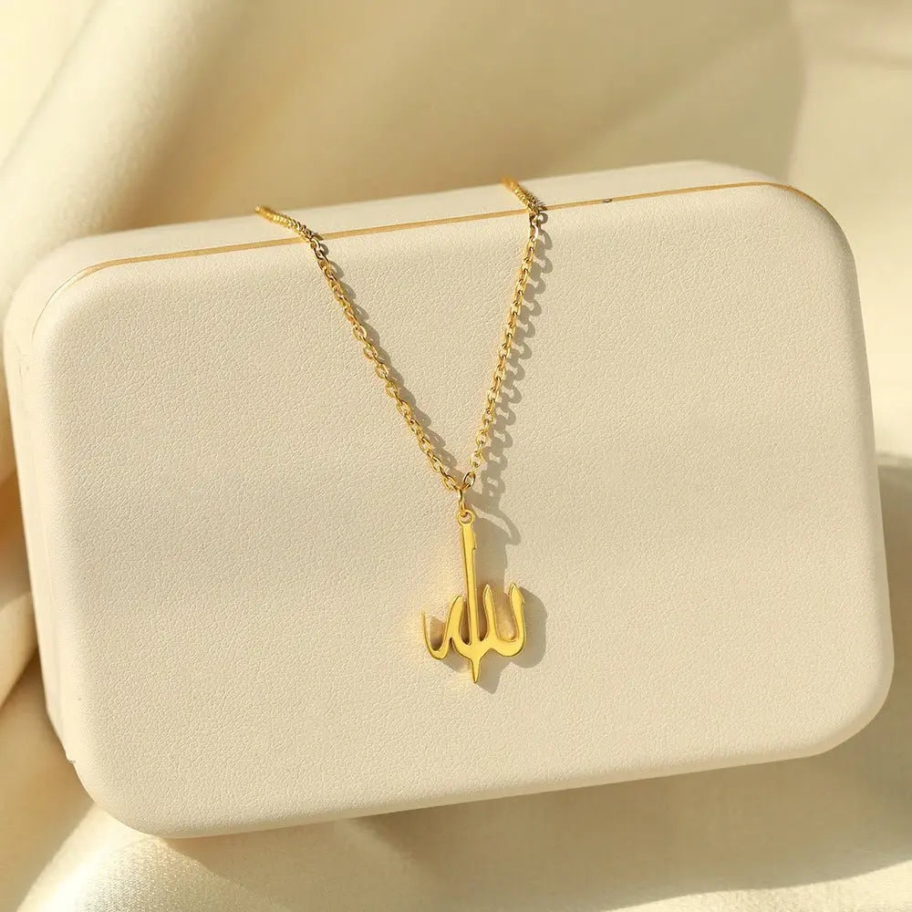 Arabic Symbol Pendant Hip Hop Necklace - Blade & Thread