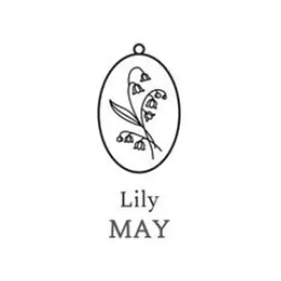 Birth Mother Flower Neckalce New Month Necklace For Mom Gold Color Oval Pendant Necklace - Blade & Thread