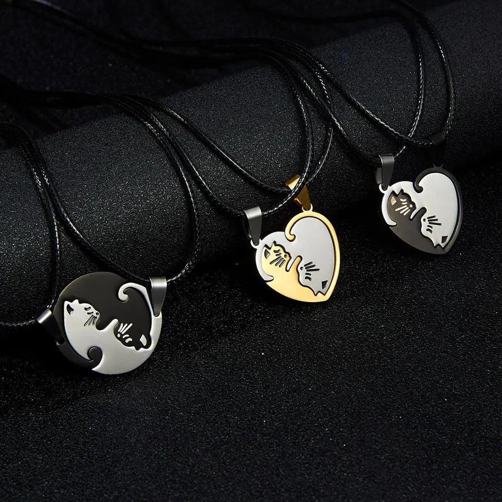 Black White Cat Stitching Necklace Friendship Heart Shape Gold White Cat Cute Couple Jewelry nowadaysfashion