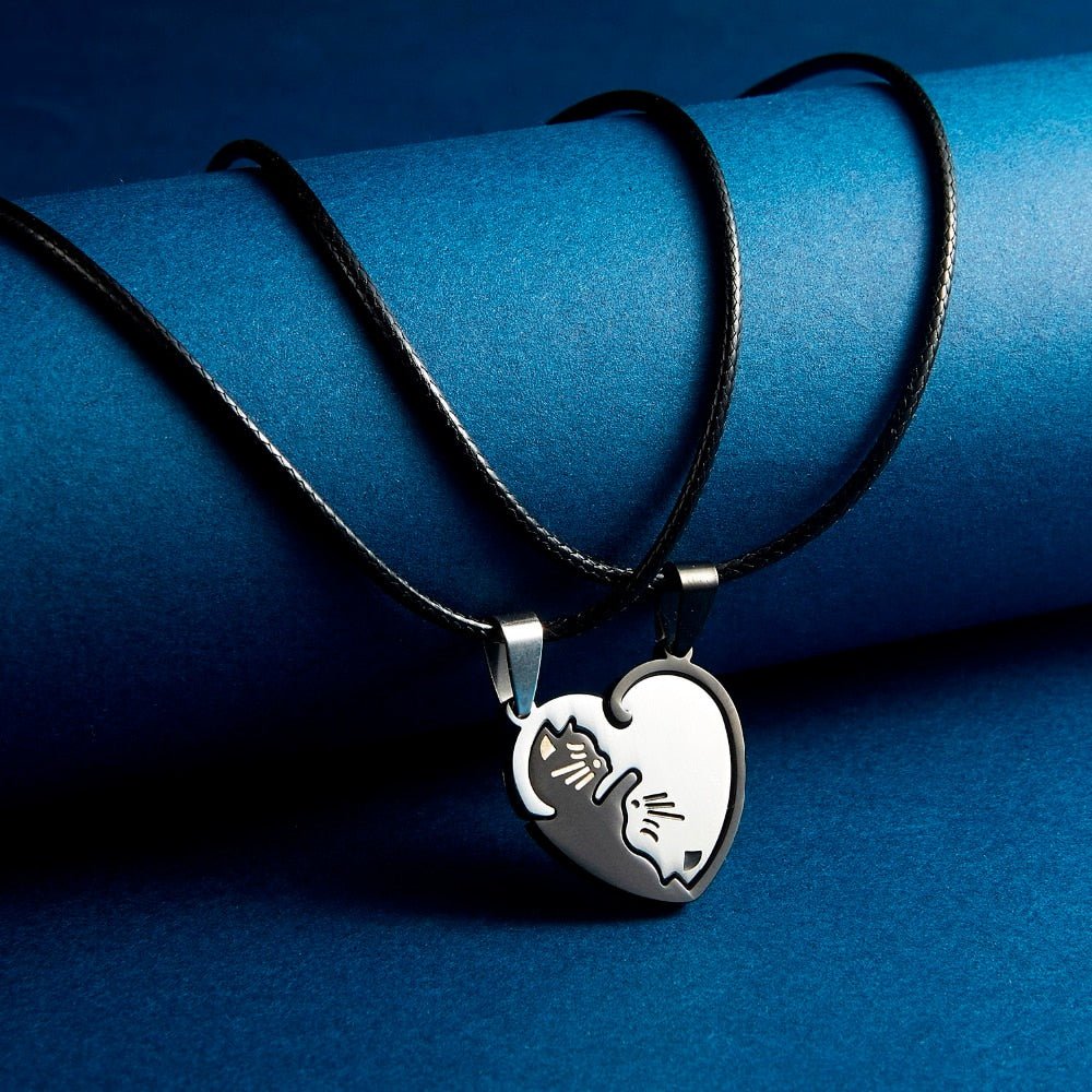 Black White Cat Stitching Necklace Friendship Heart Shape Gold White Cat Cute Couple Jewelry - Blade & Thread