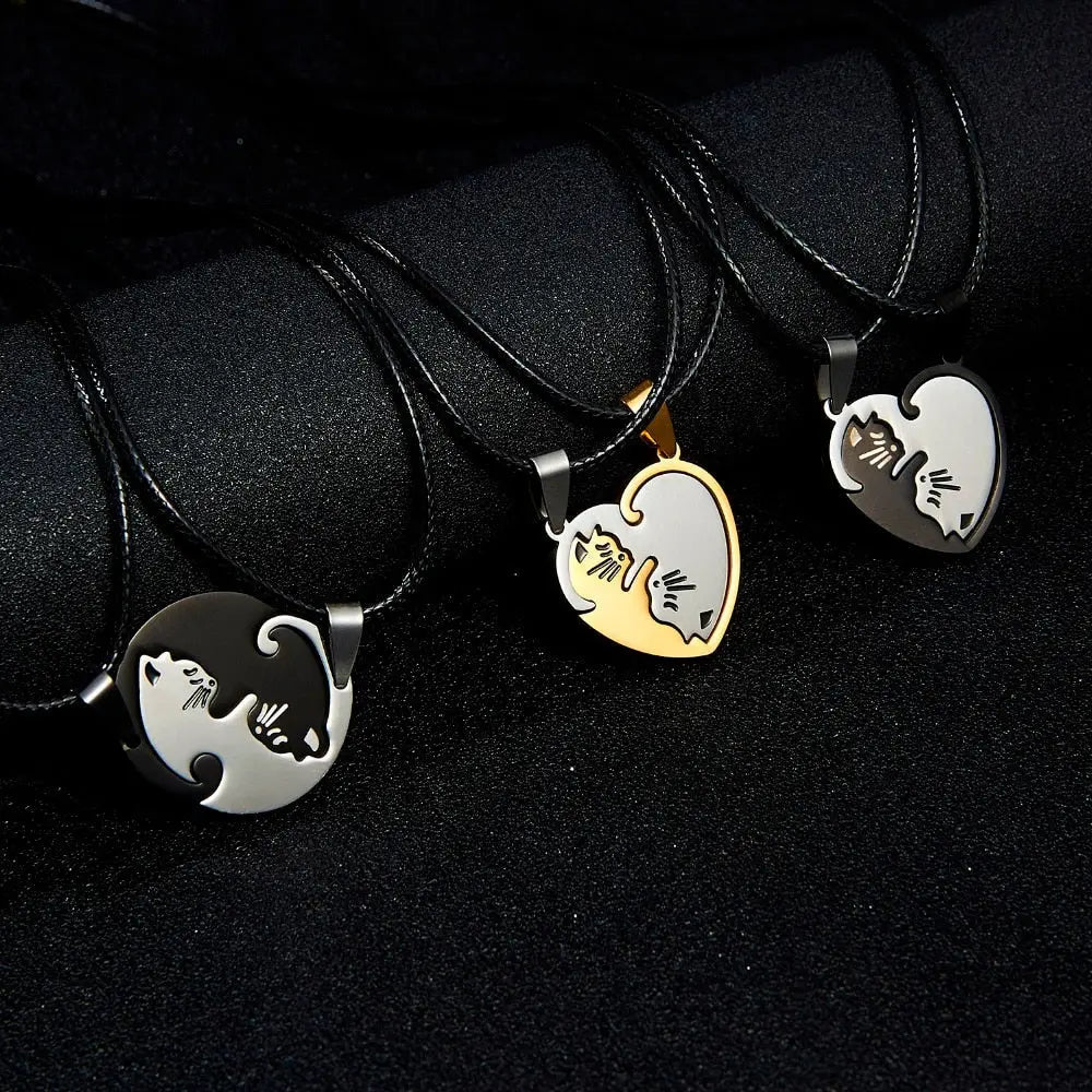 Black White Cat Stitching Necklace Friendship Heart Shape Gold White Cat Cute Couple Jewelry nowadaysfashion