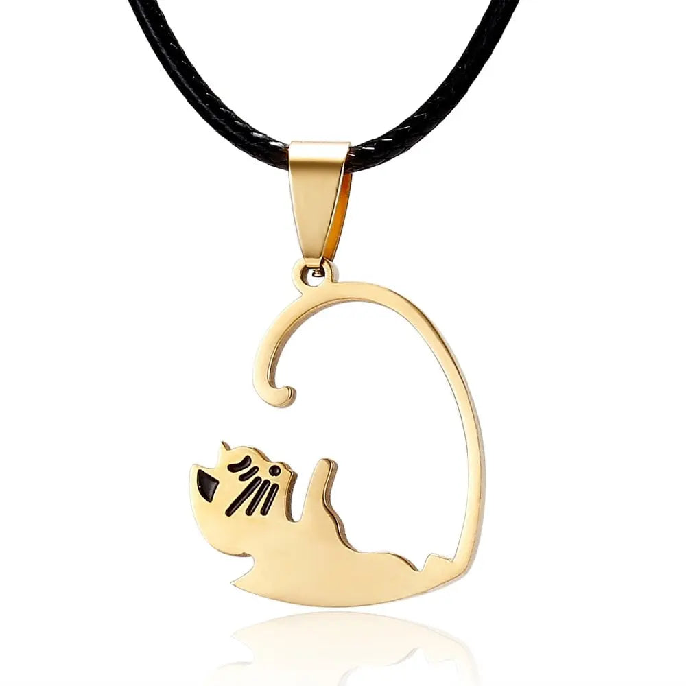 Black White Cat Stitching Necklace Friendship Heart Shape Gold White Cat Cute Couple Jewelry nowadaysfashion
