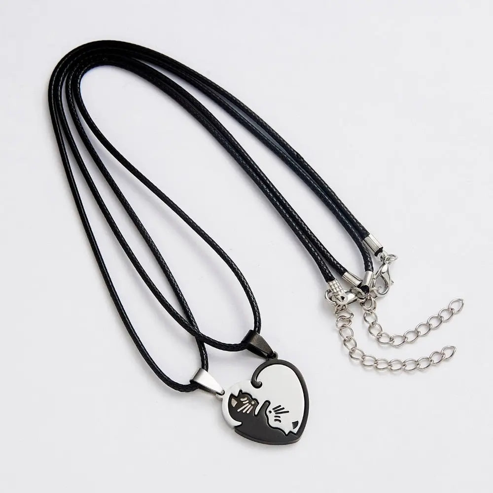 Black White Cat Stitching Necklace Friendship Heart Shape Gold White Cat Cute Couple Jewelry nowadaysfashion