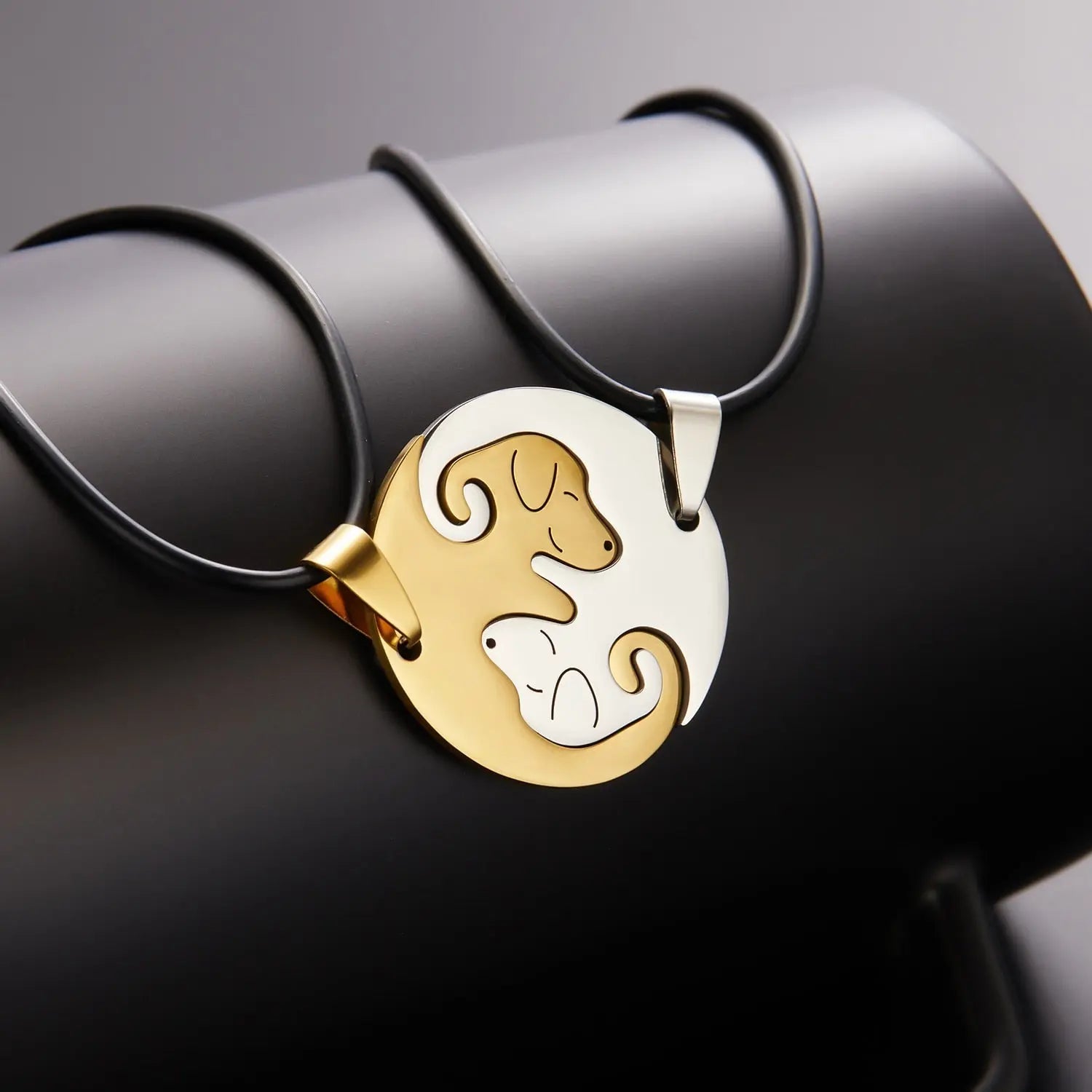 Black White Couple dog Necklace Animal Puppy Pendant Choker Necklaces Lover Valentine's Day nowadaysfashion