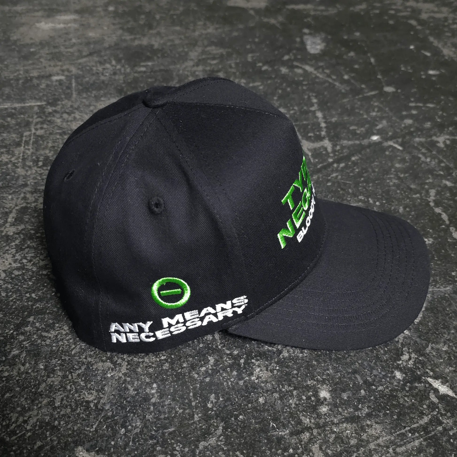 Bloody Kisses Hat - Blade & Thread
