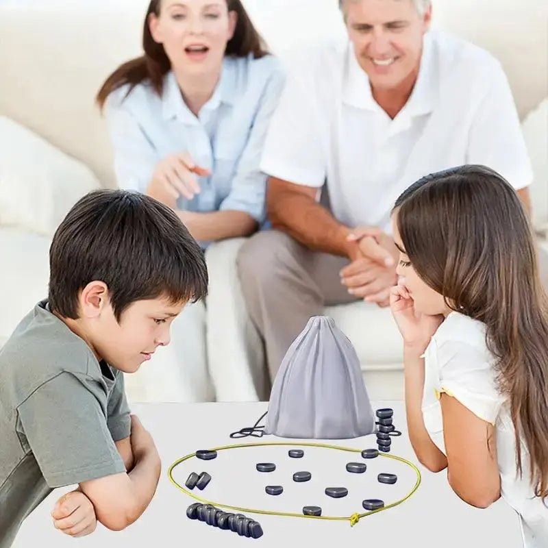 Chess Board Game Magnetic Effect - Blade & Thread