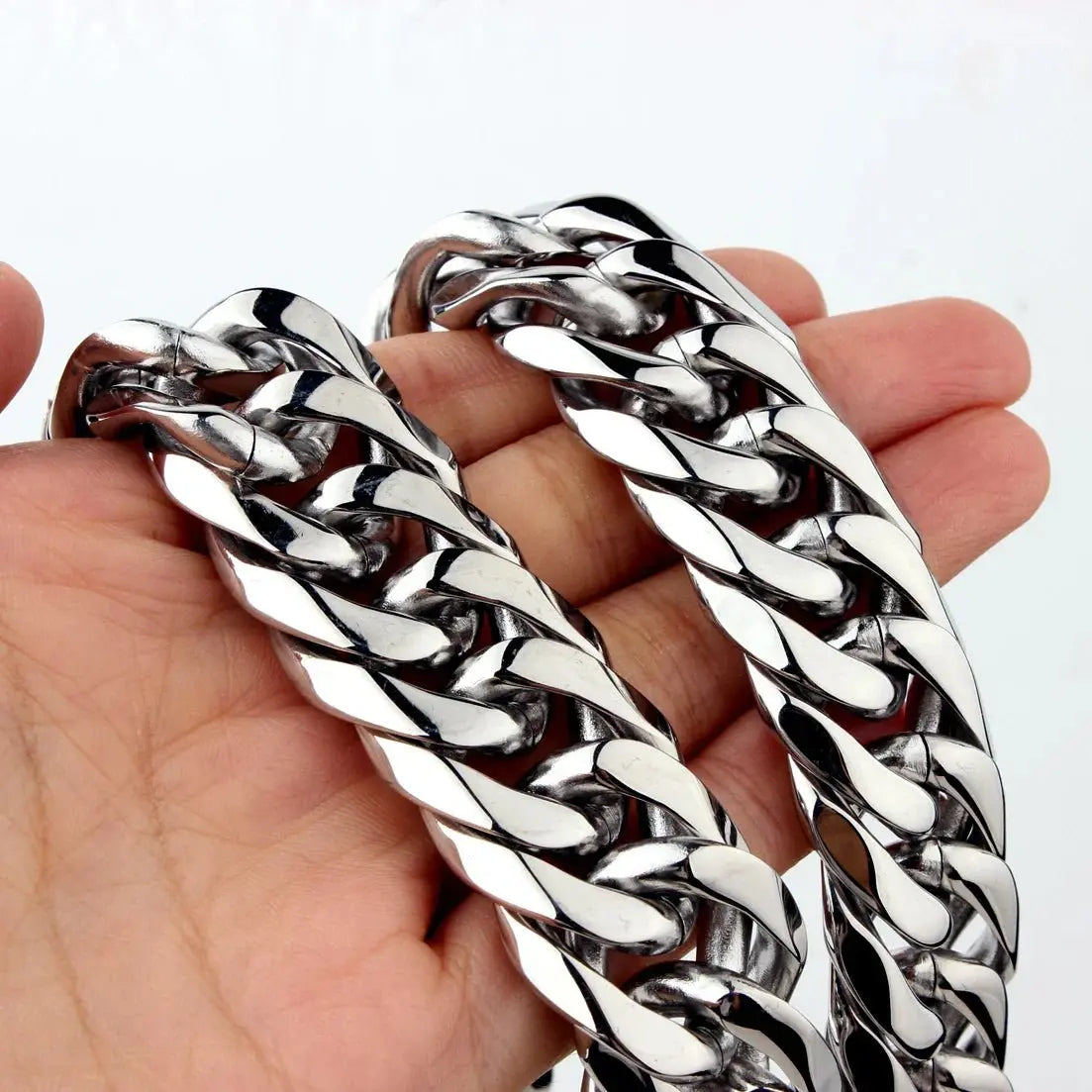 chunky silver necklace nowadaysfashion