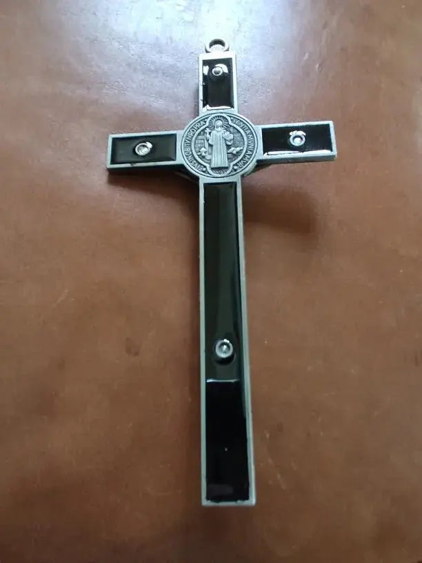 Church Relics Jesus on the Stand Cross Wall Crucifix - Blade & Thread