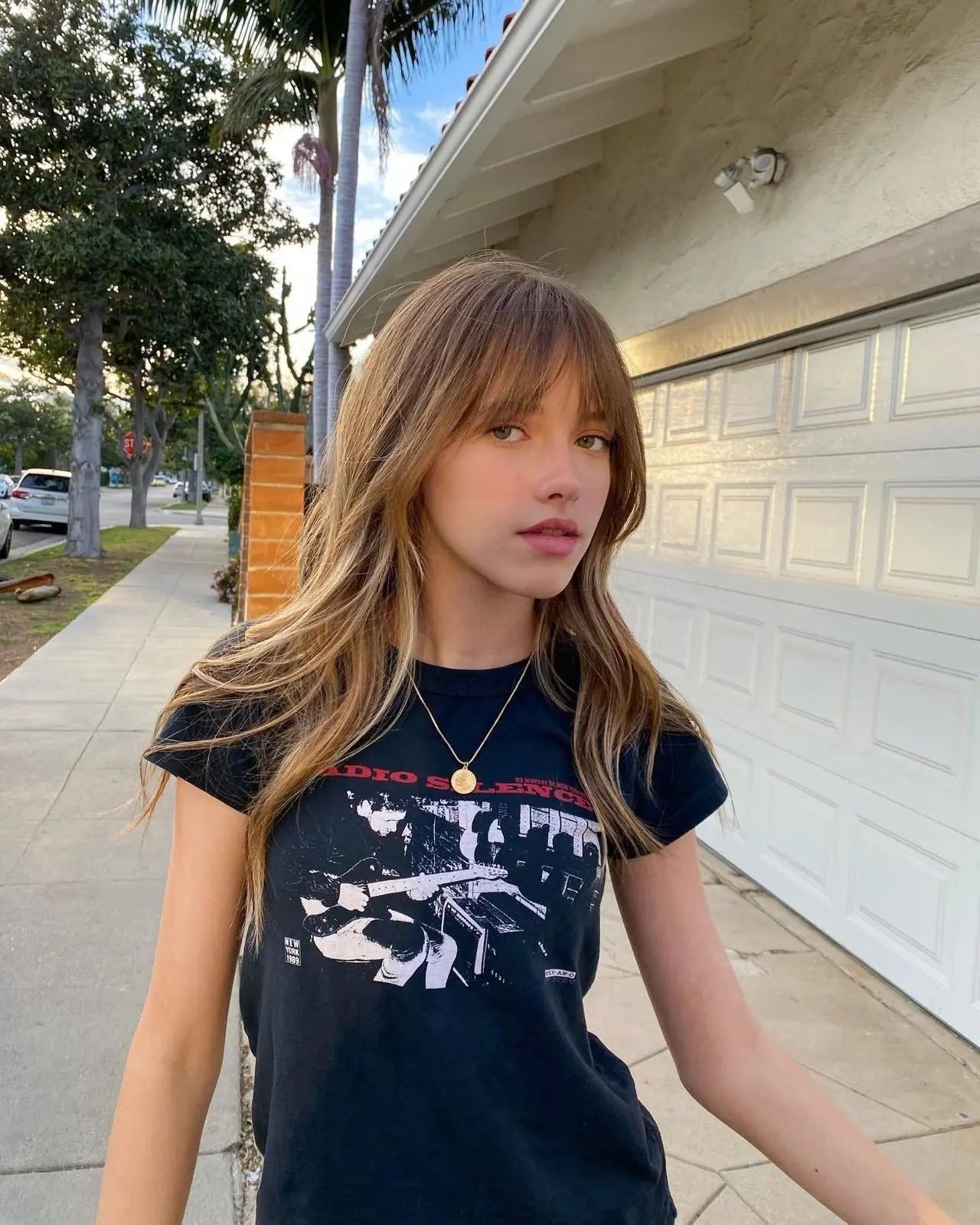 Classic Rock Graphic T Shirt Women Summer Round Neck Short Sleeve Cotton T Shirt - Blade & Thread
