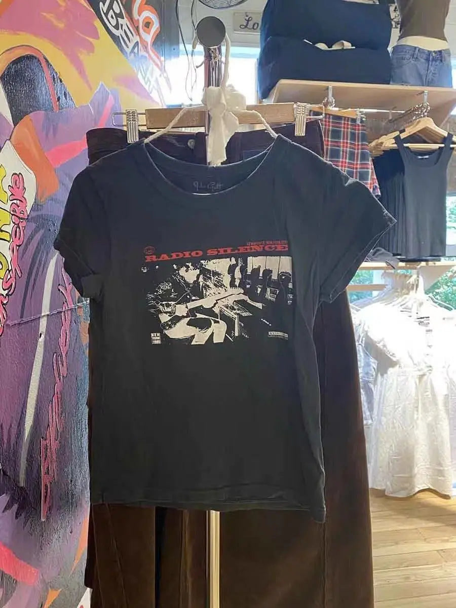 Classic Rock Graphic T Shirt Women Summer Round Neck Short Sleeve Cotton T Shirt - Blade & Thread