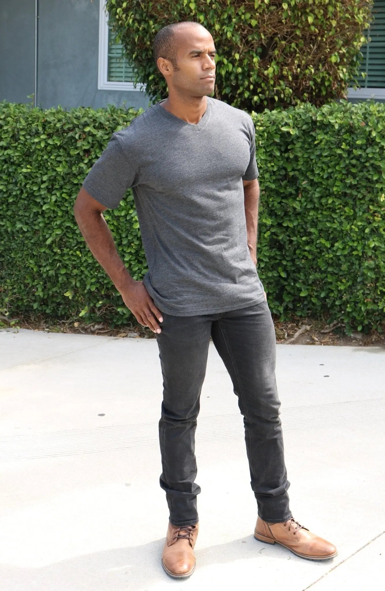 Clearance Men's Bamboo Viscose V-Neck T-Shirt - Blade & Thread