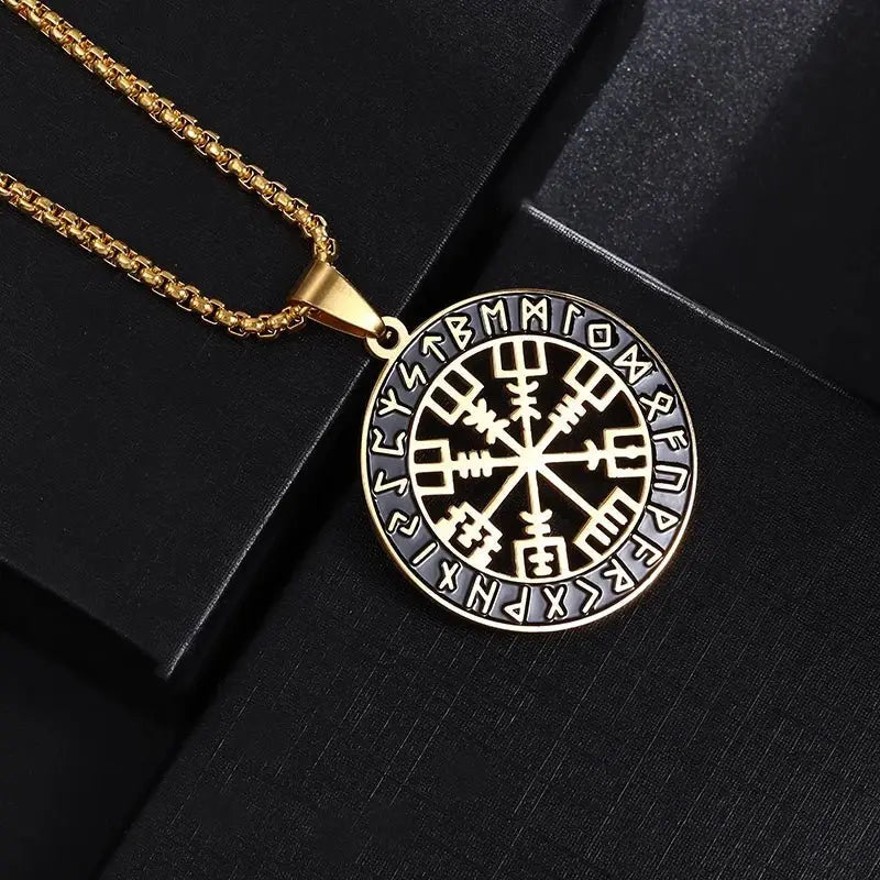 compass necklace nowadaysfashion