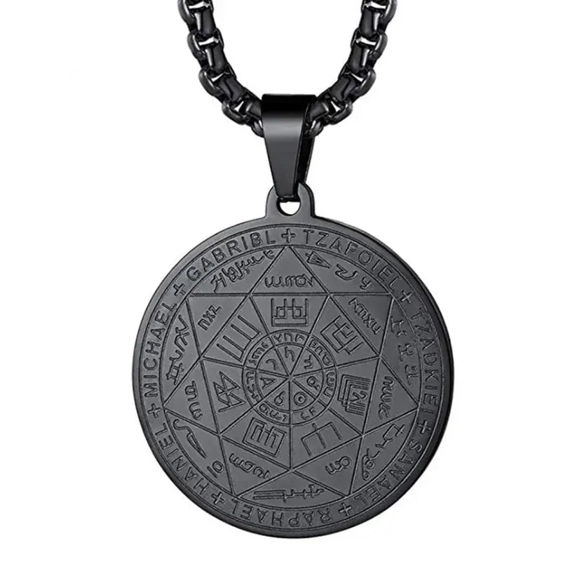 compass necklace nowadaysfashion