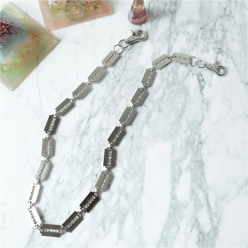 Creative handmade large blade pants chain - Blade & Thread