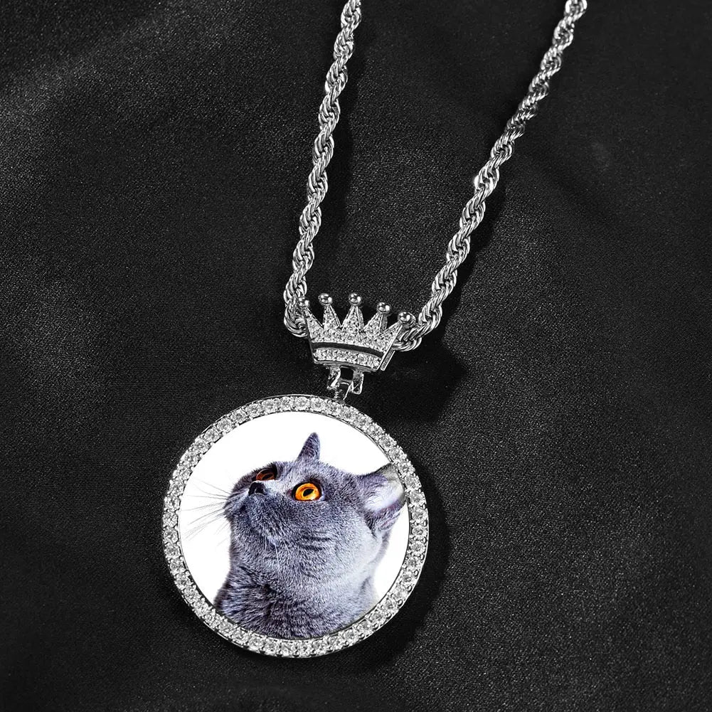 Crown Clasp Medallions Custom Photo Memory Round Pendant Engrave HipHop Jewlery nowadaysfashion