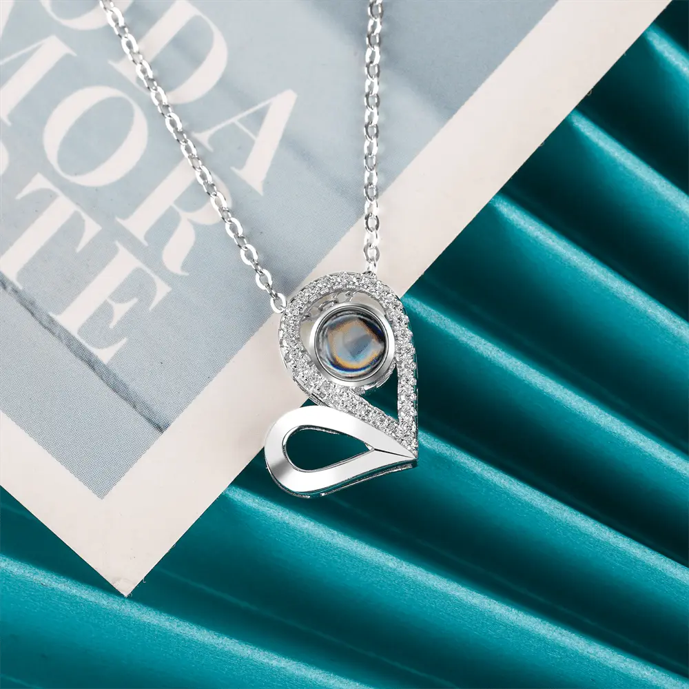 Custom Photo Name Projection Necklace For Love Memory Heart Shaped Necklaces nowadaysfashion