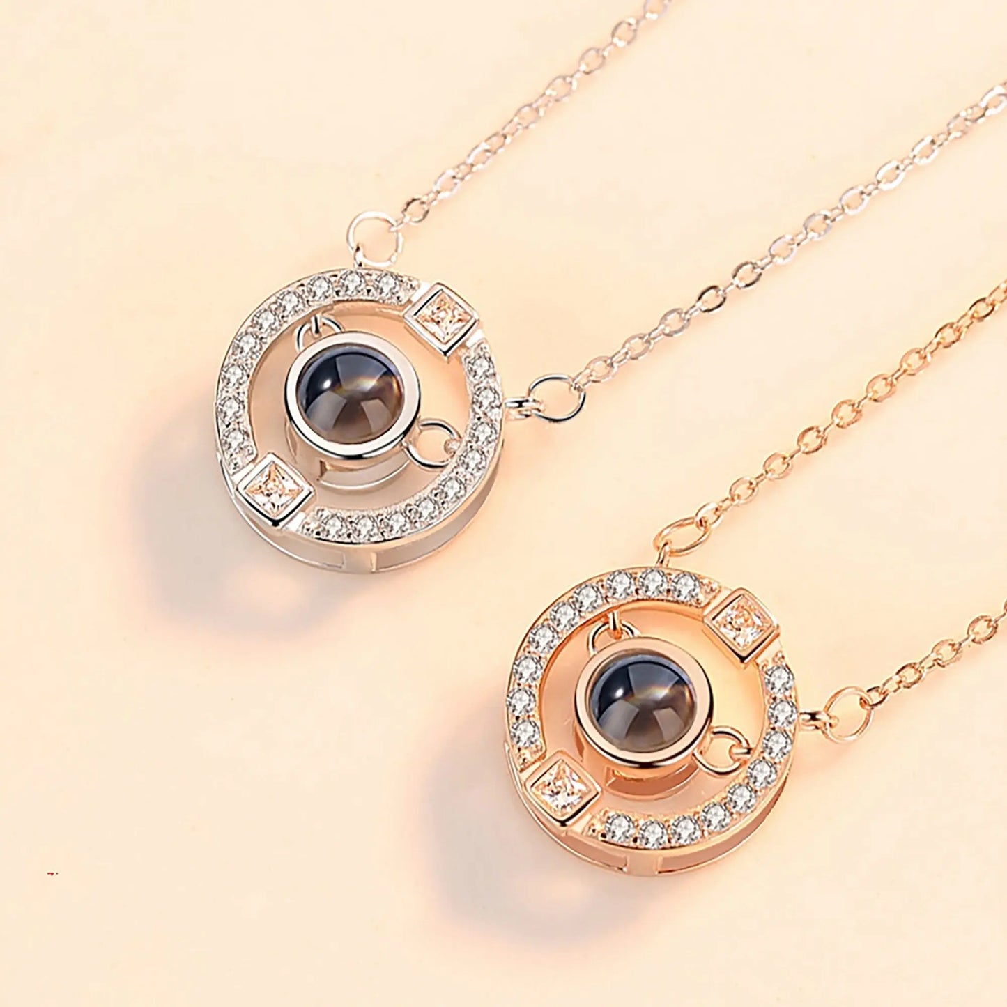 Customizable photo circle Projection Necklace Creative Pendant is a Commemorative Gift - Blade & Thread