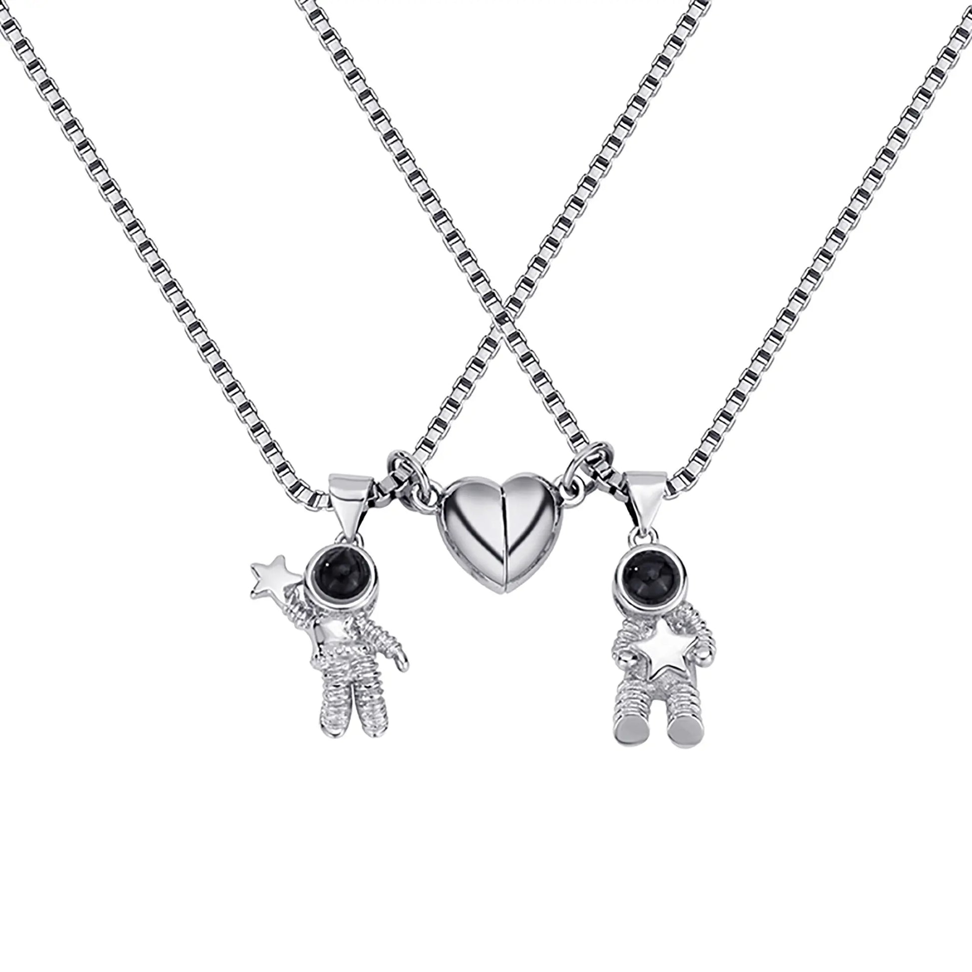 Customizable photo Creative Astronaut Pendant Couple Projection Necklace - Blade & Thread