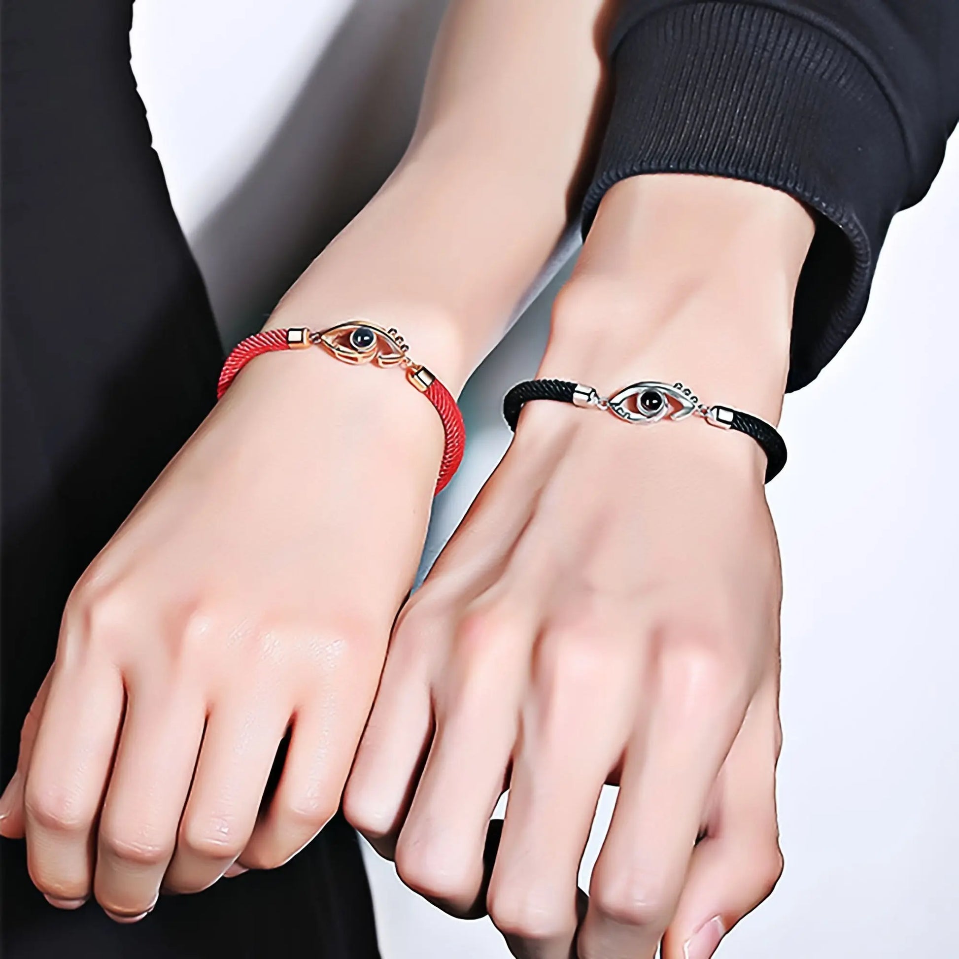 Customizable Photo EyesCircle Photo Bracelet Personalized Custom Photo Couple Bracelet - Blade & Thread