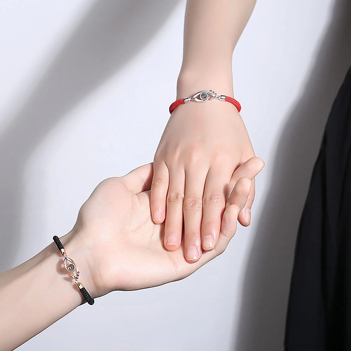 Customizable Photo EyesCircle Projection Bracelets Personalized Couple Memorial Jewelr - Blade & Thread