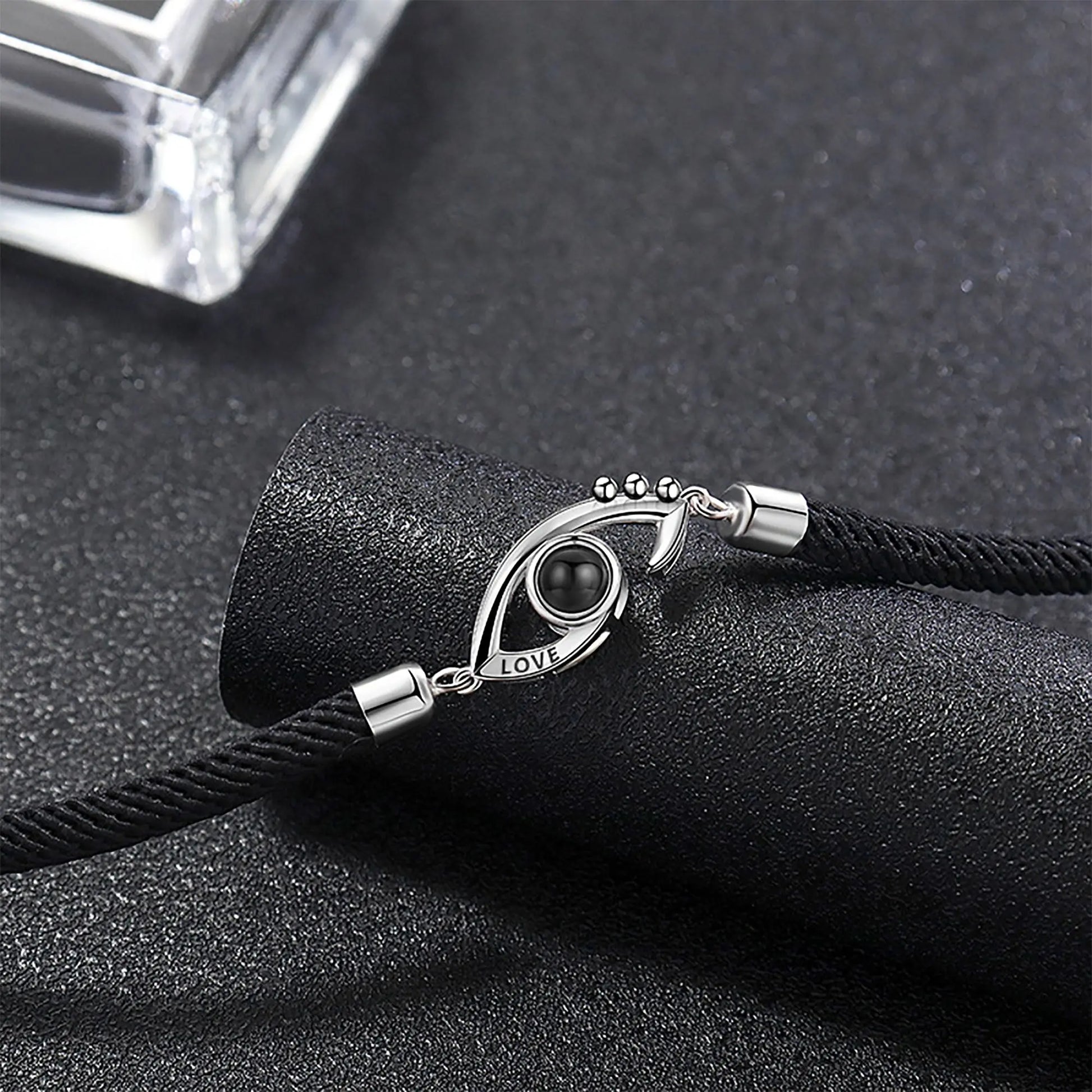 Customizable Photo EyesCircle Projection Bracelets Personalized Couple Memorial Jewelr - Blade & Thread