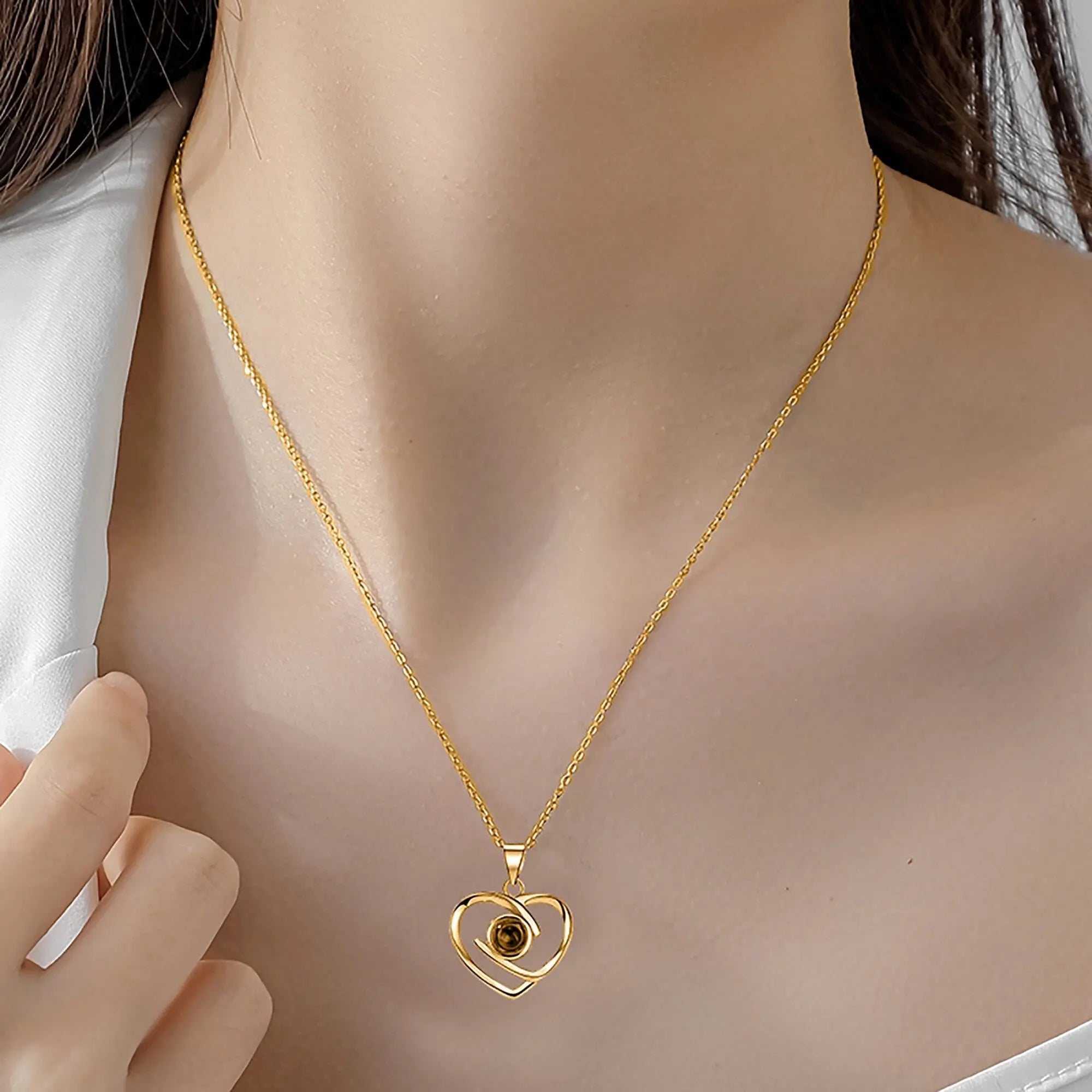 Customizable Photo Ladies Personality Heart Necklace With Silver Material Valentine's Day Christmas Gift With Romantic Gift nowadaysfashion