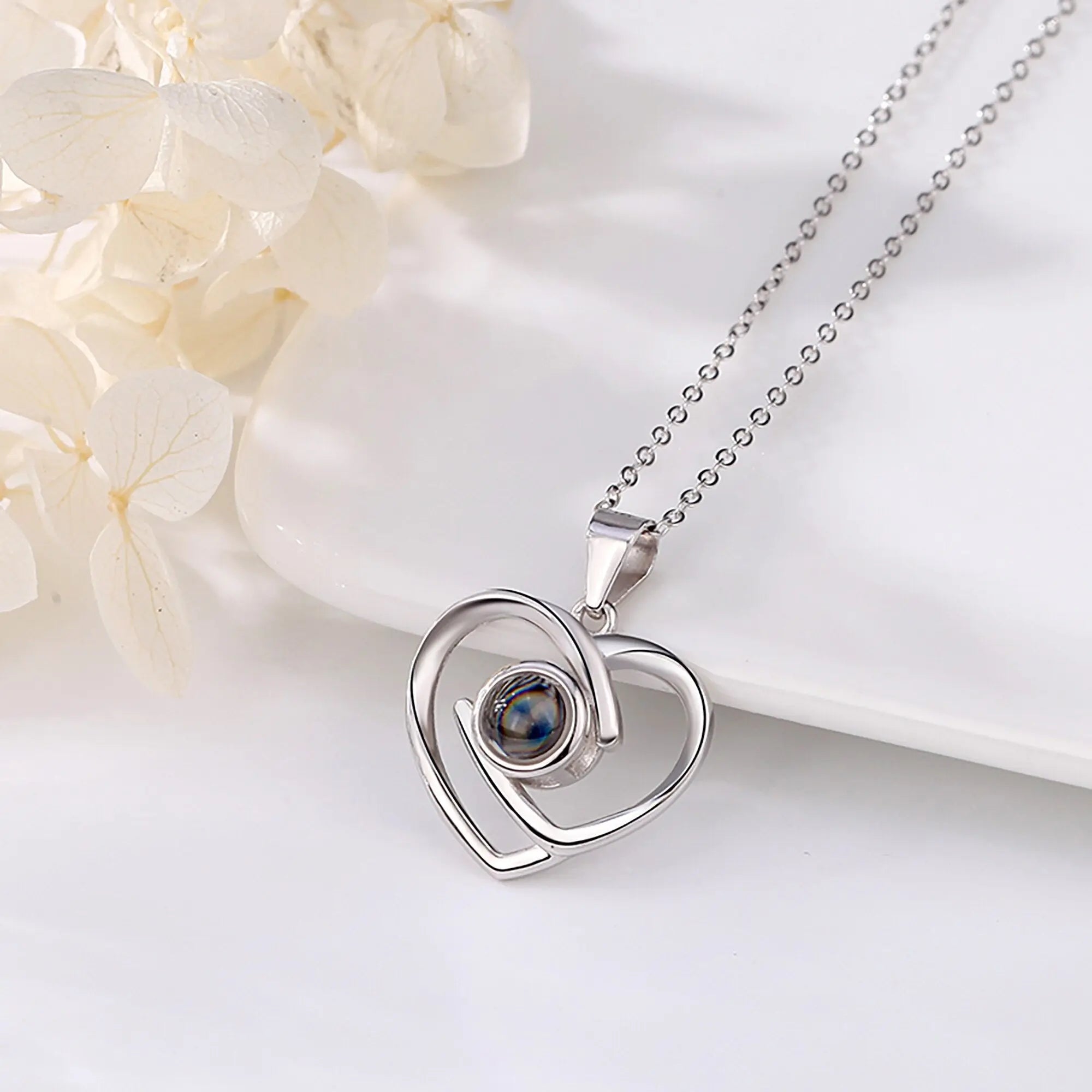 Customizable Photo Ladies Personality Heart Necklace With Silver Material Valentine's Day Christmas Gift With Romantic Gift nowadaysfashion