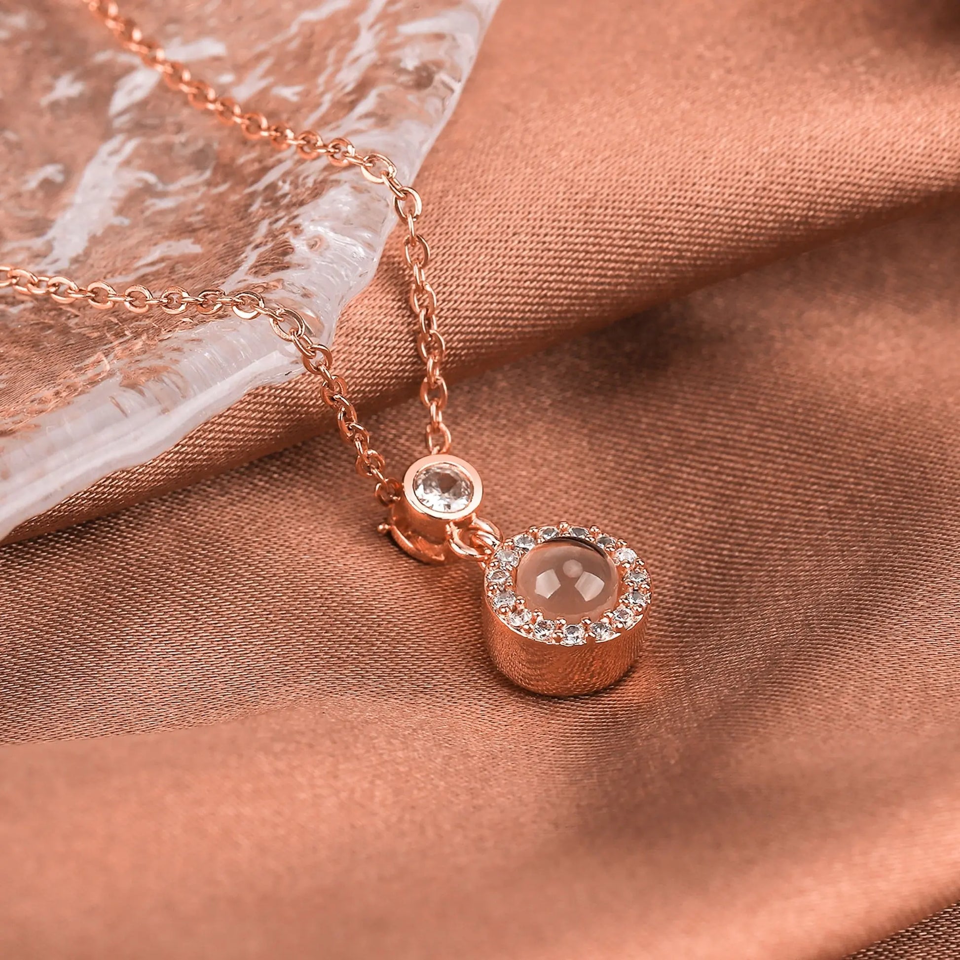 Customizable Photo Projection Necklace Couple Girlfriend Couple Jewelry - Blade & Thread