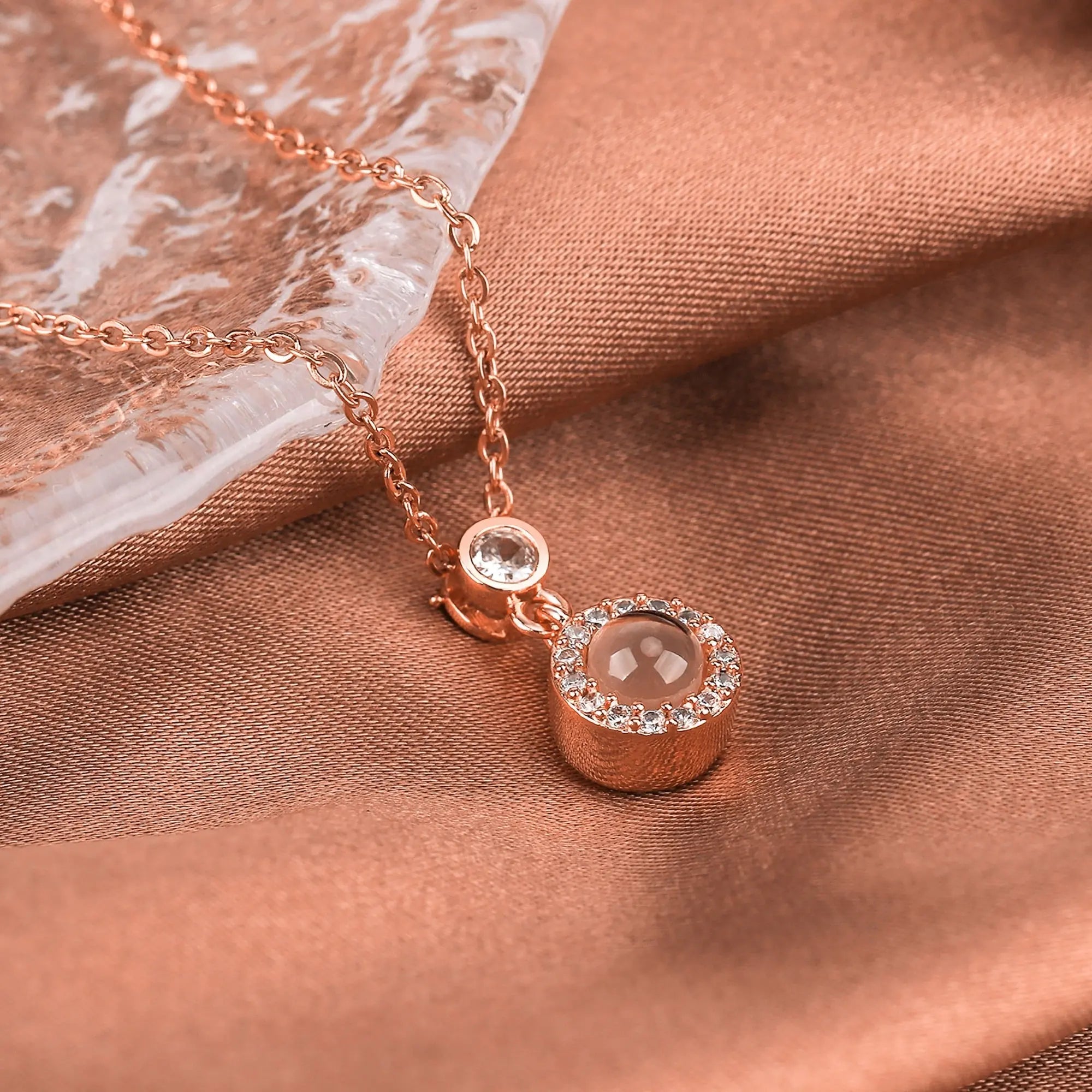 Customizable Photo Projection Necklace Couple Girlfriend Couple Jewelry nowadaysfashion