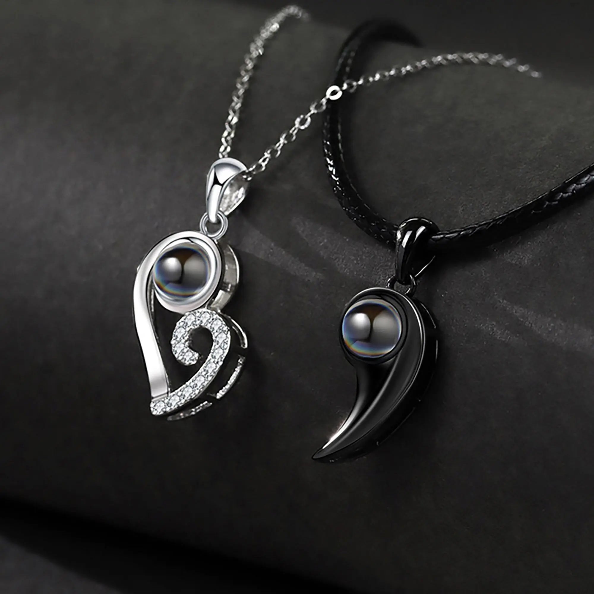 Customizable photoSet of Fashion Magnetic Heart Couple Necklace For Women Men nowadaysfashion