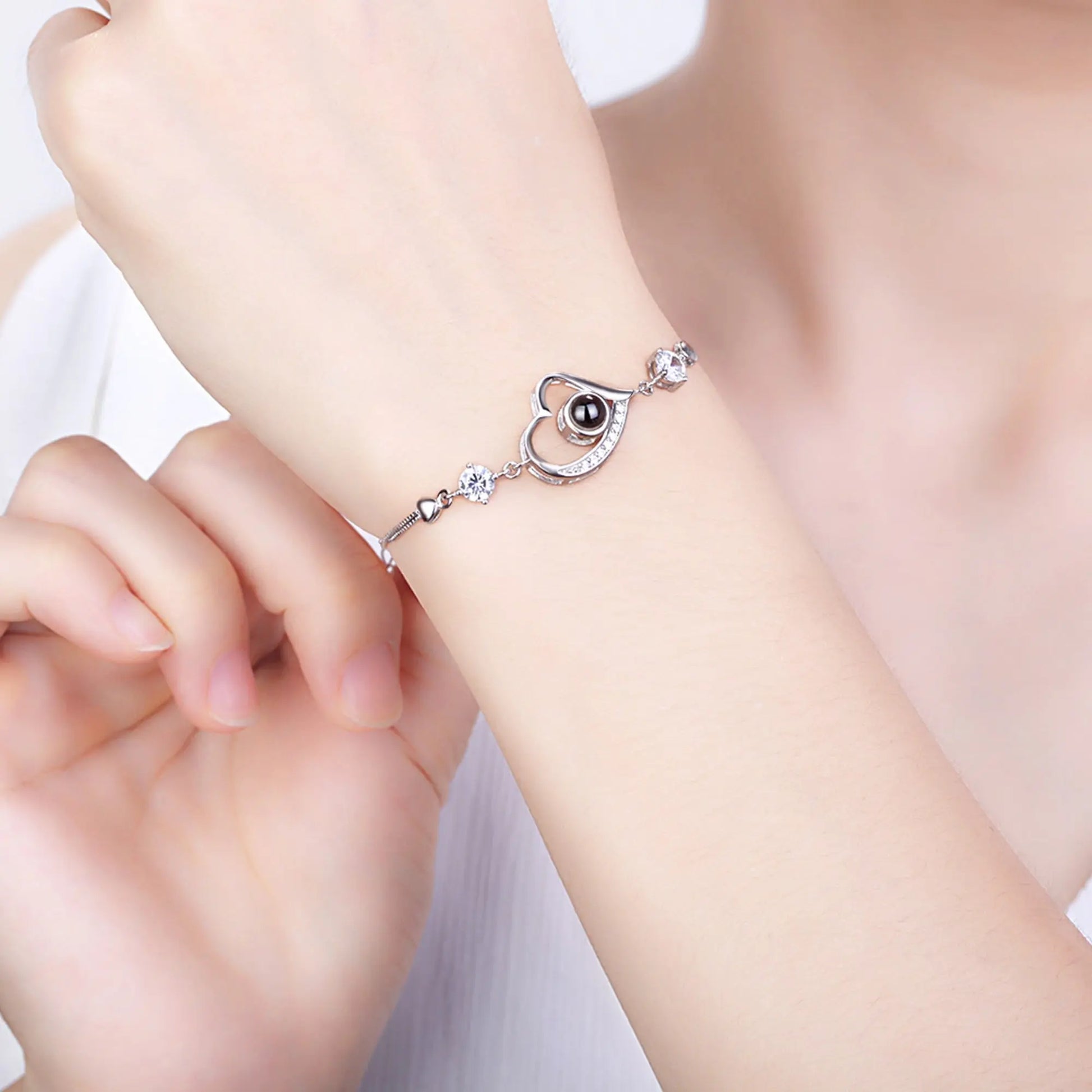 Customize Photo Name Projection Bracelet For Heart Chain Bracelets - Blade & Thread